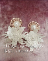QW心霓儿同款 巴洛克金属珍珠皮质花朵珍珠耳钉耳环 现货发售_250x250.jpg