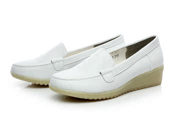 护士鞋白色女坡跟单鞋工作鞋 美容师鞋牛筋底妈妈鞋