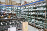 郑州货架展示架瓷器碗具柜 饰品柜台 玻璃柜 手机展柜 尺寸订做_250x250.jpg
