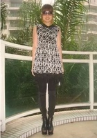 新款韩版长袖修身百搭气质打底中长款黑色蕾丝连衣裙女背心潮_250x250.jpg