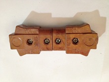 全铜芯10A胶木插头、电木插头硅箱插头、控台插头 接插件 对插件