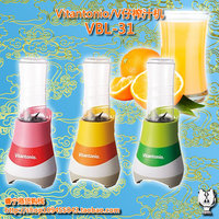 日本Vitantonio VBL-31电动榨汁机升级版迷你水果汁机蔬果搅拌器_250x250.jpg