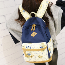 日韩版帆布印花双肩包中学生书包韩版女士运动旅行休闲背包学院风