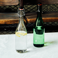 现货日本进口石塚硝子带盖密封瓶玻璃瓶水瓶红酒瓶橄榄油瓶调料瓶_250x250.jpg